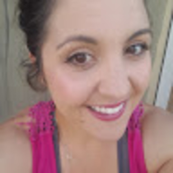 Meet your Posher, Gail - Picture 1 of 1